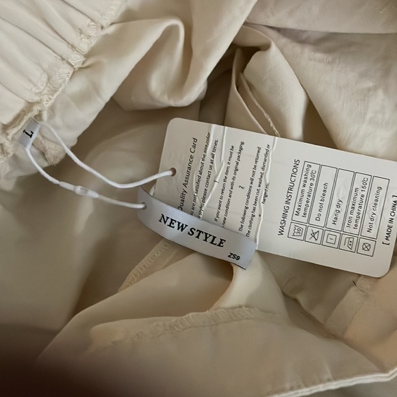 NWT Faux Suspender Cargos - Picture 6 of 6